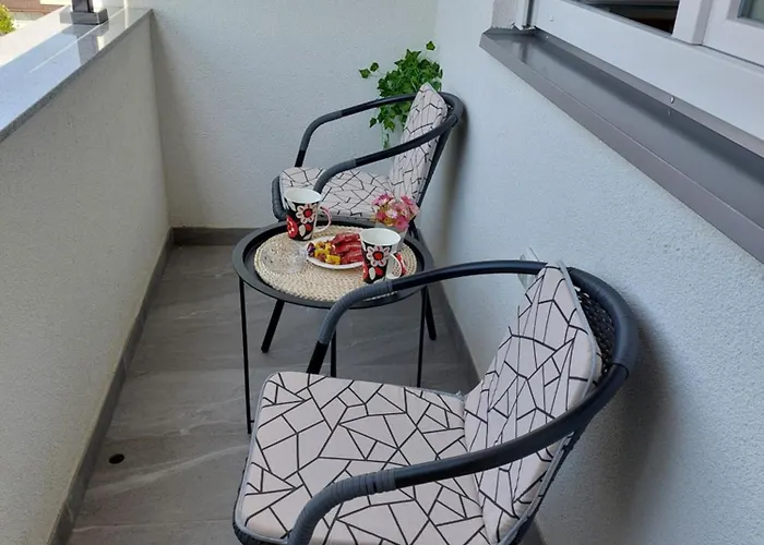 Aurora Appartement *