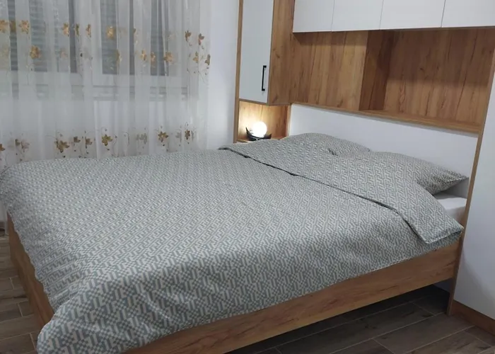 Aurora Appartement *